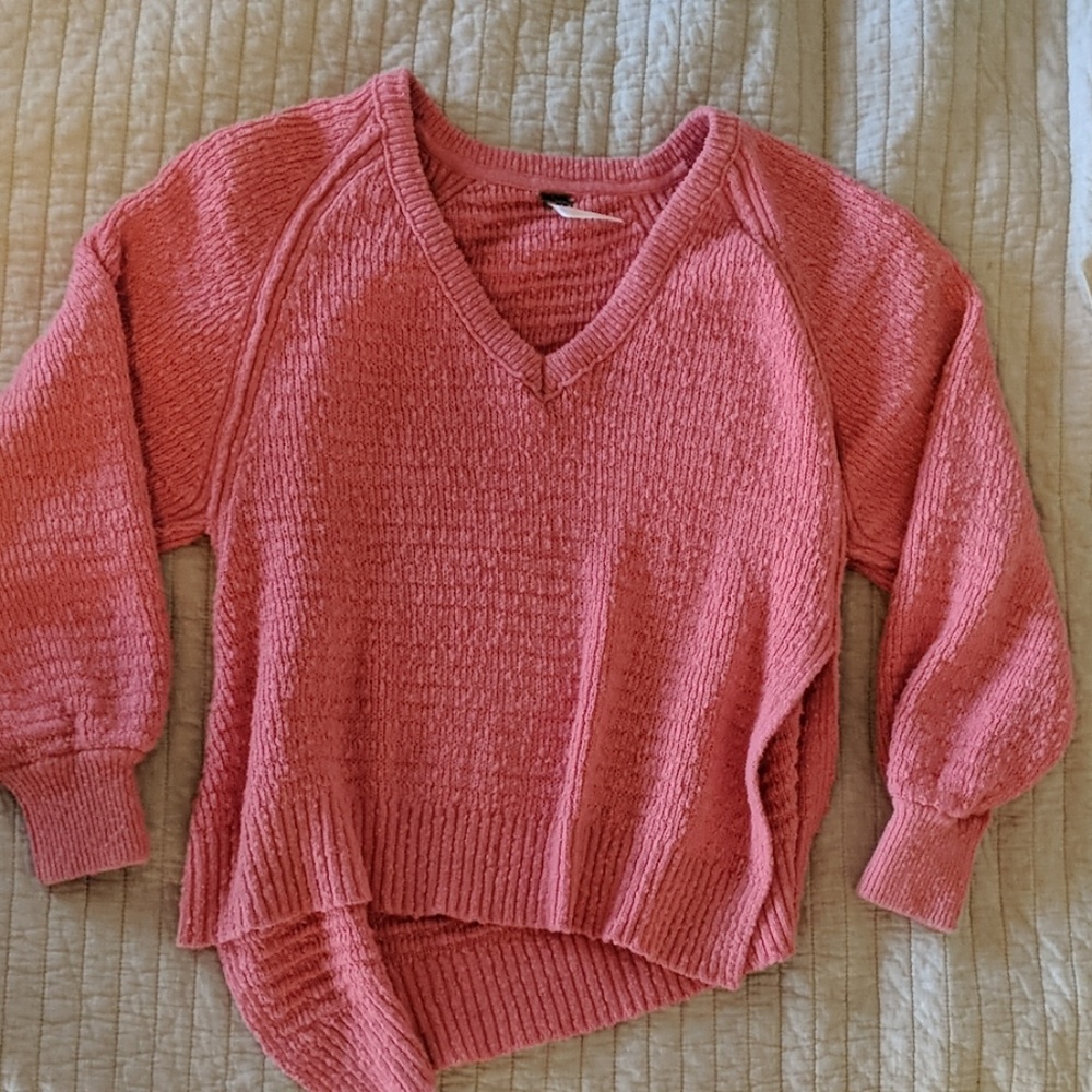 Free People Oversized pink sweater